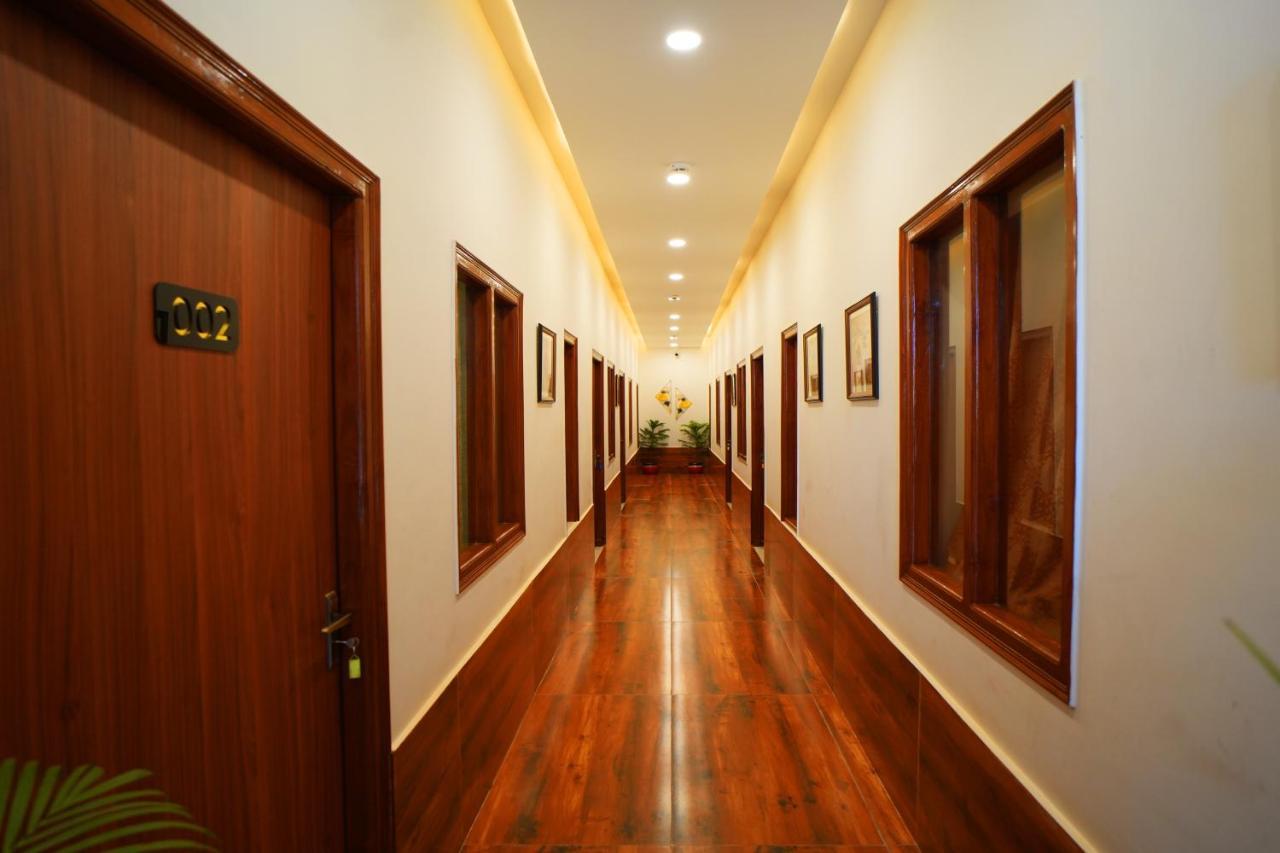 Apoorva Guest house Ayodhya