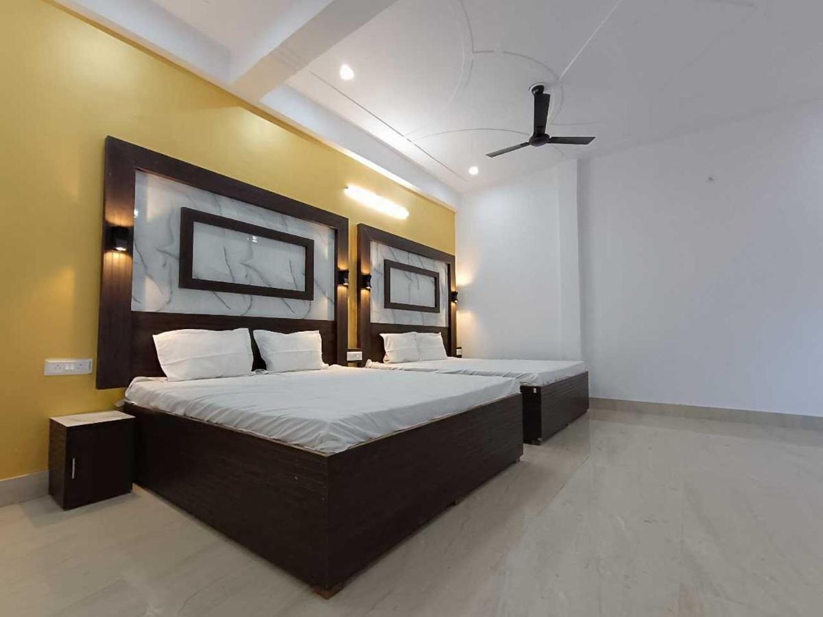 Apartment O Maa Yashodha Palace