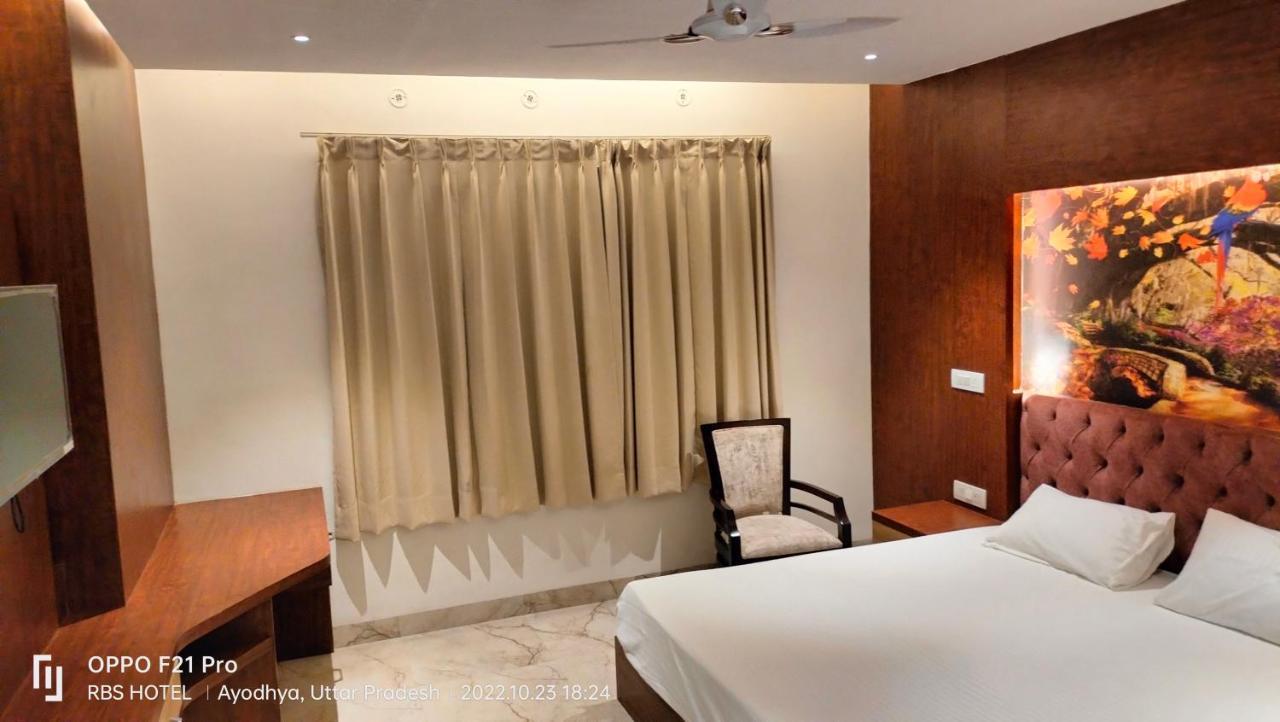Rbs & Restaurant 5 Mint Walking Distance From Ram Janam Bhumi 4* Ayodhya