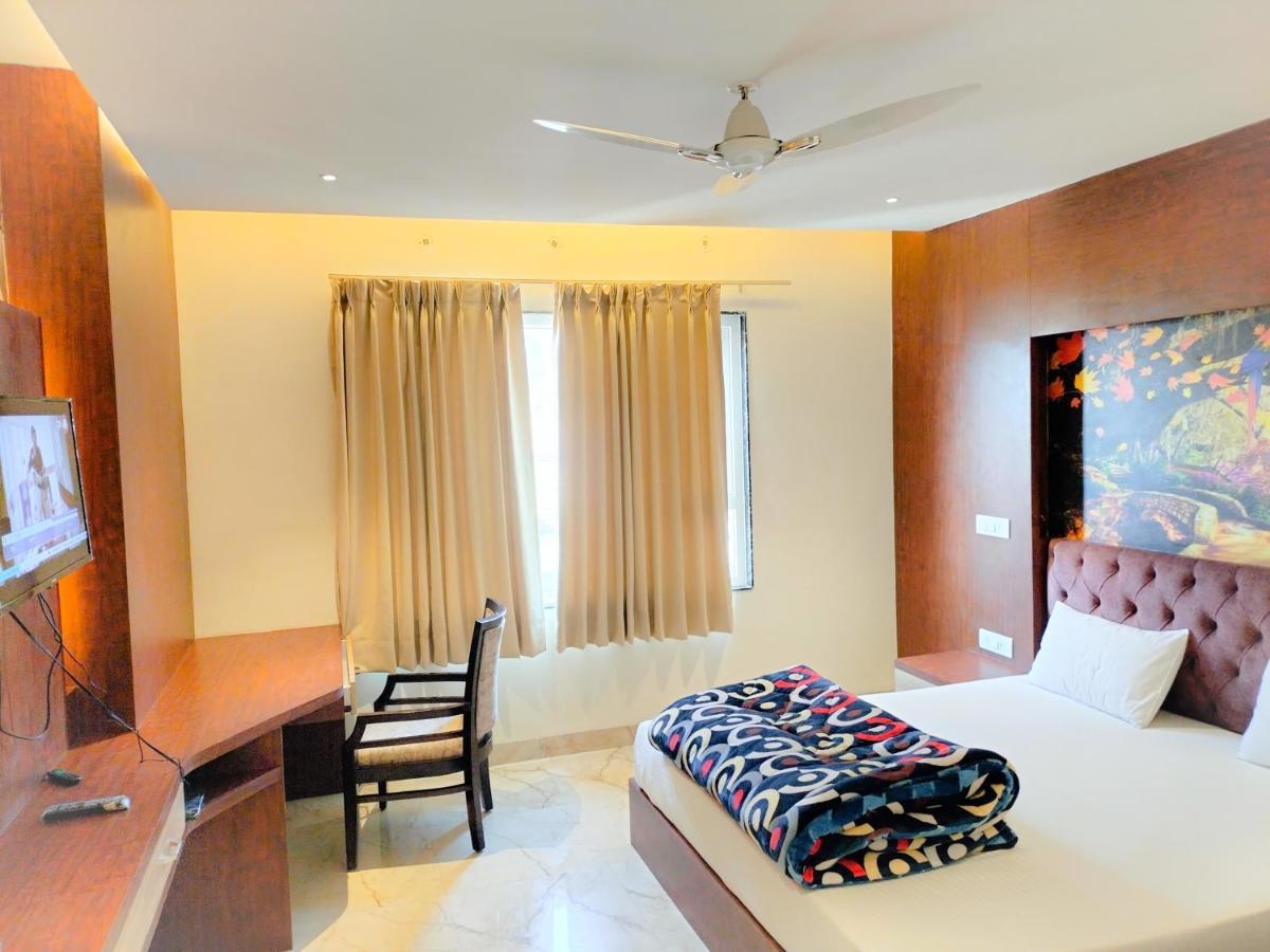Rbs & Restaurant 5 Mint Walking Distance From Ram Janam Bhumi Hotel Ayodhya