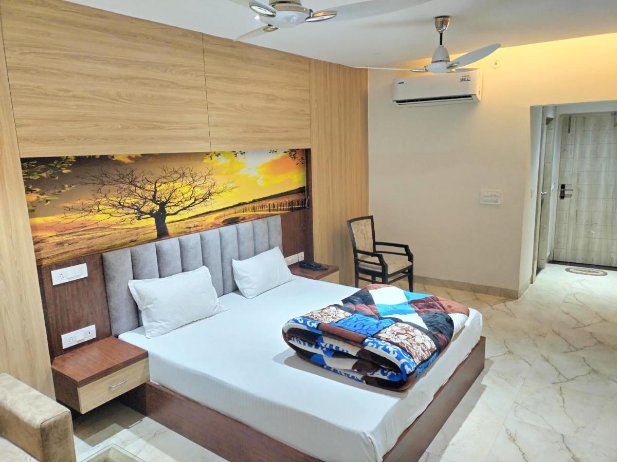Rbs & Restaurant 5 Mint Walking Distance From Ram Janam Bhumi Ayodhya