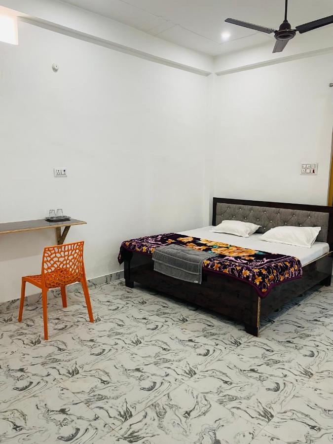 Hotel Dham