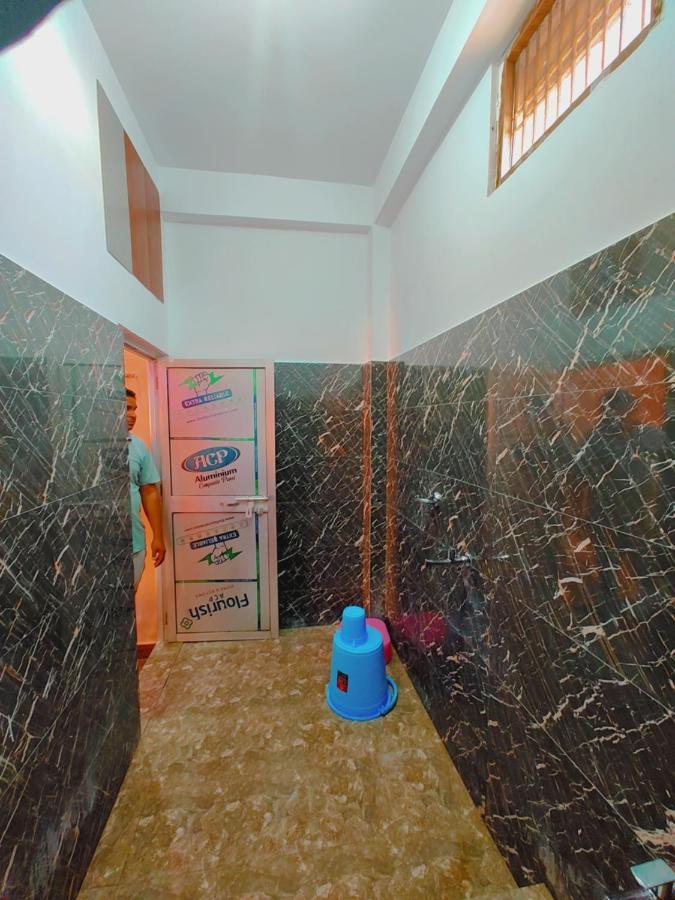 Residency 5 Min Walking From Ram Janmabhoomi 4* Ayodhya
