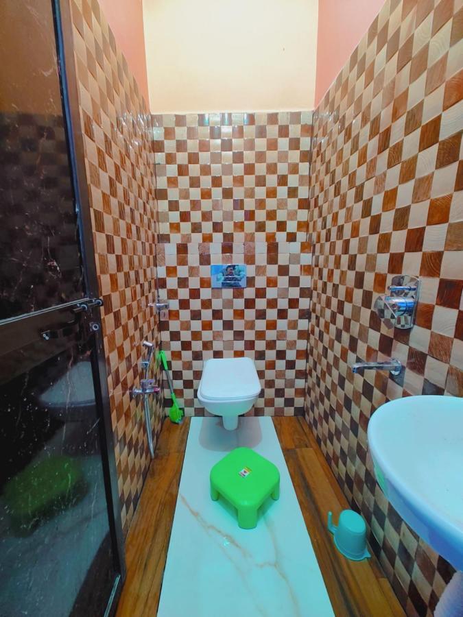 Residency 5 Min Walking From Ram Janmabhoomi Hotel Ayodhya