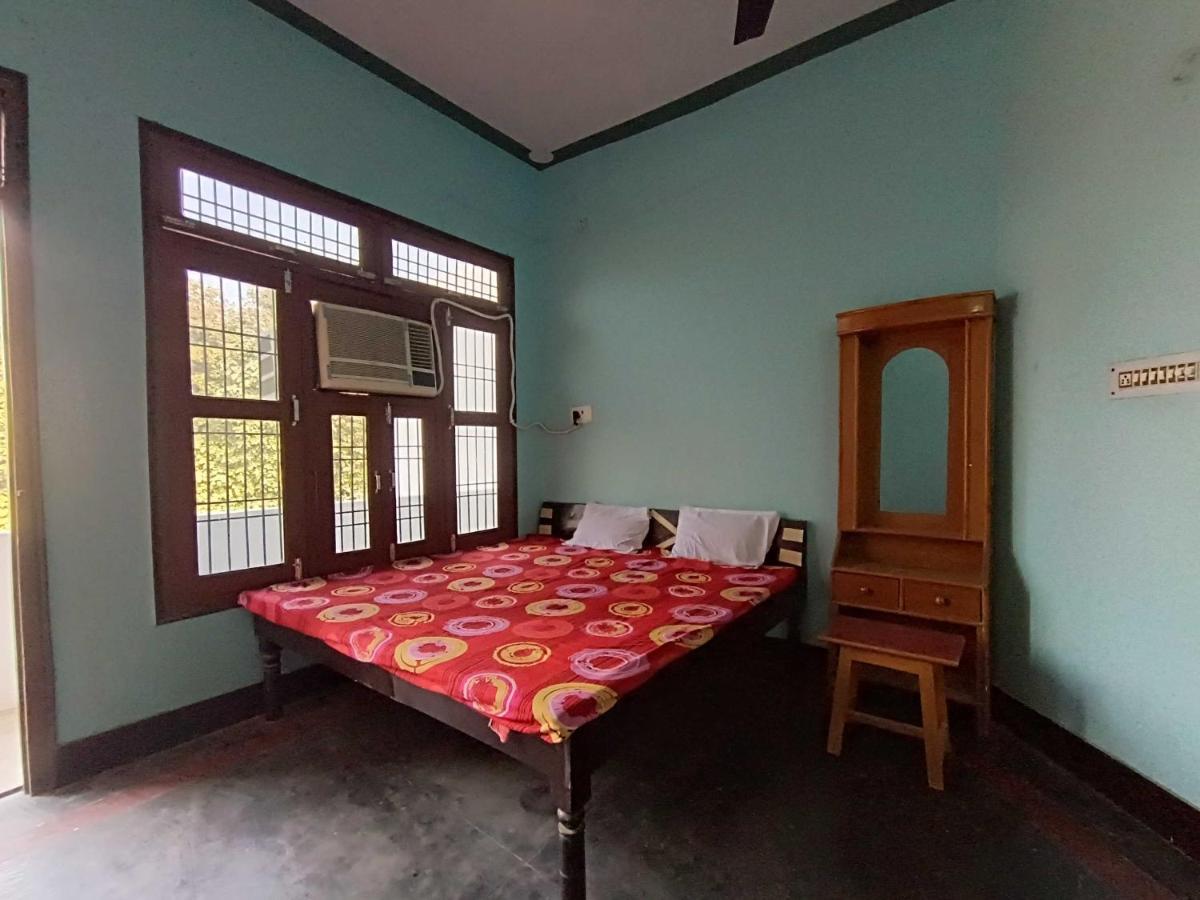 O Madhav Apartment