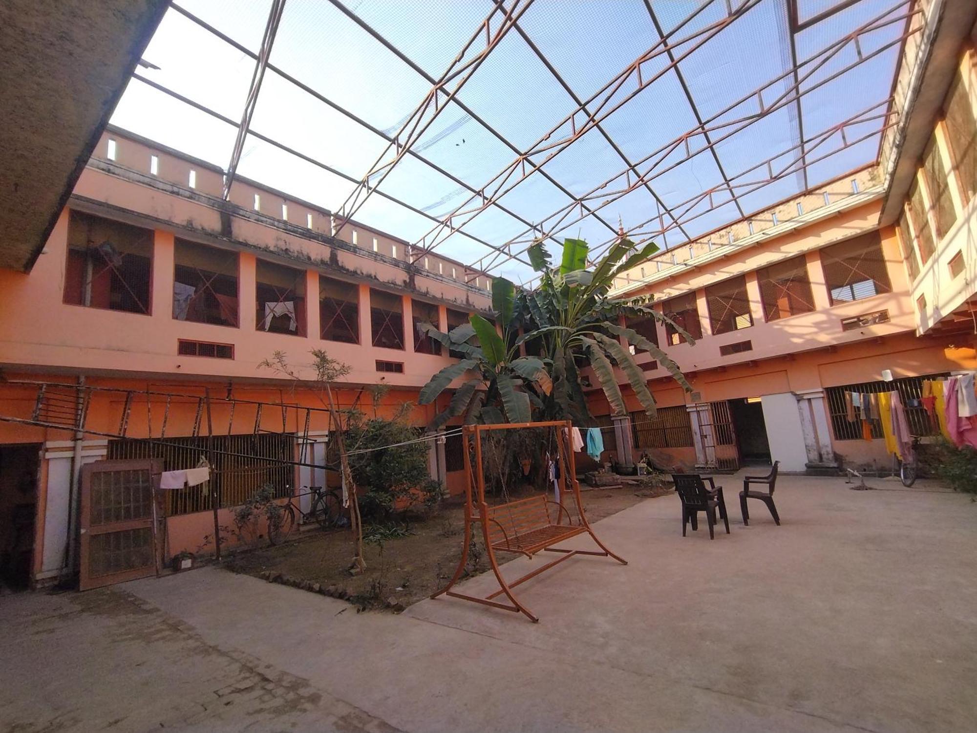 Guest house Shri Ram Krishan Atithi Bhawan Ayodhya