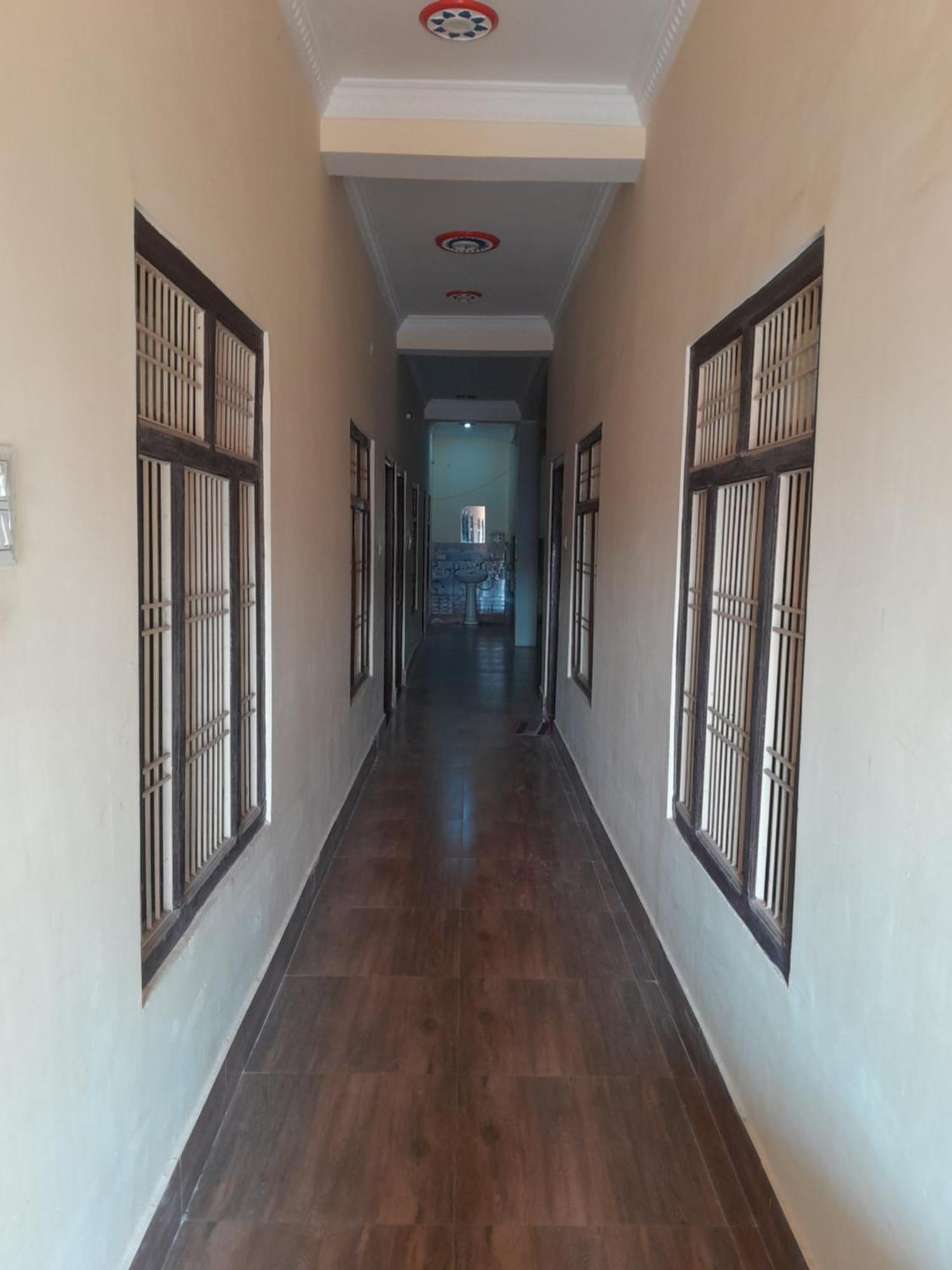 Guest house Ram Priya Kunj Atithi Niketan Ayodhya