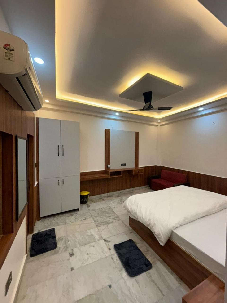 Homestay Vrindavan Garden