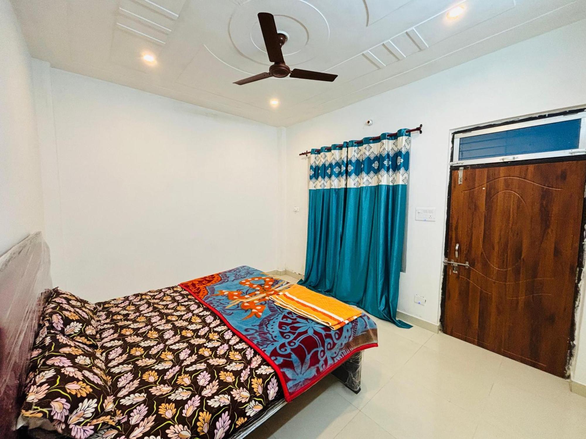 Guest house Atithi Dev *