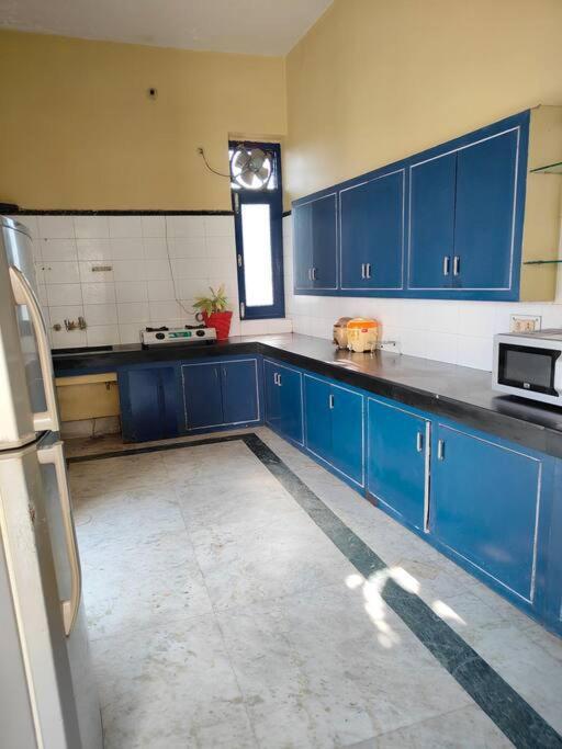 Shantiniketan - Comfortable In