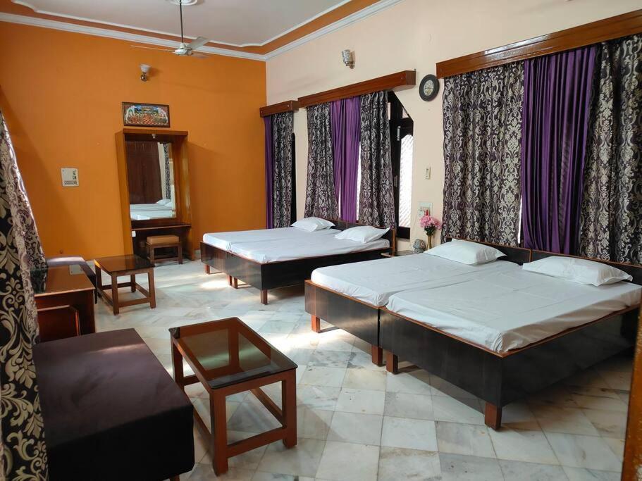 Apartment Shantiniketan - Comfortable In Ayodhya