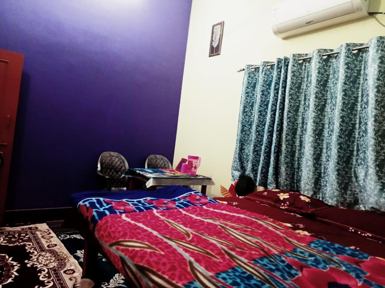 Hari Suman Paying * Ayodhya