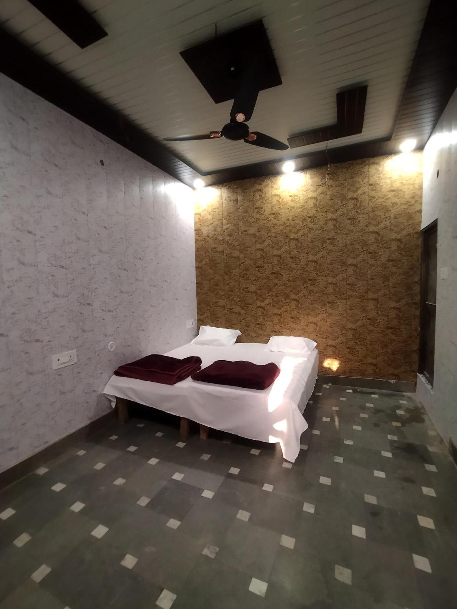 Shri Ram Krishan Atithi Bhawan Guest house