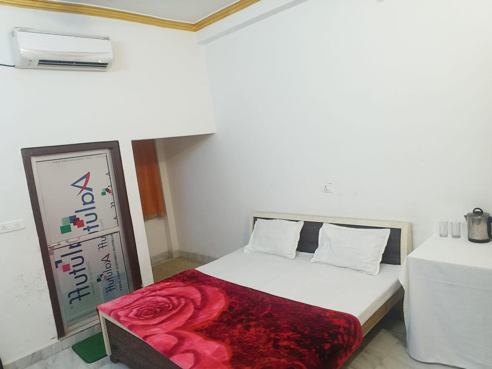 Guest house Govind Ayodhya