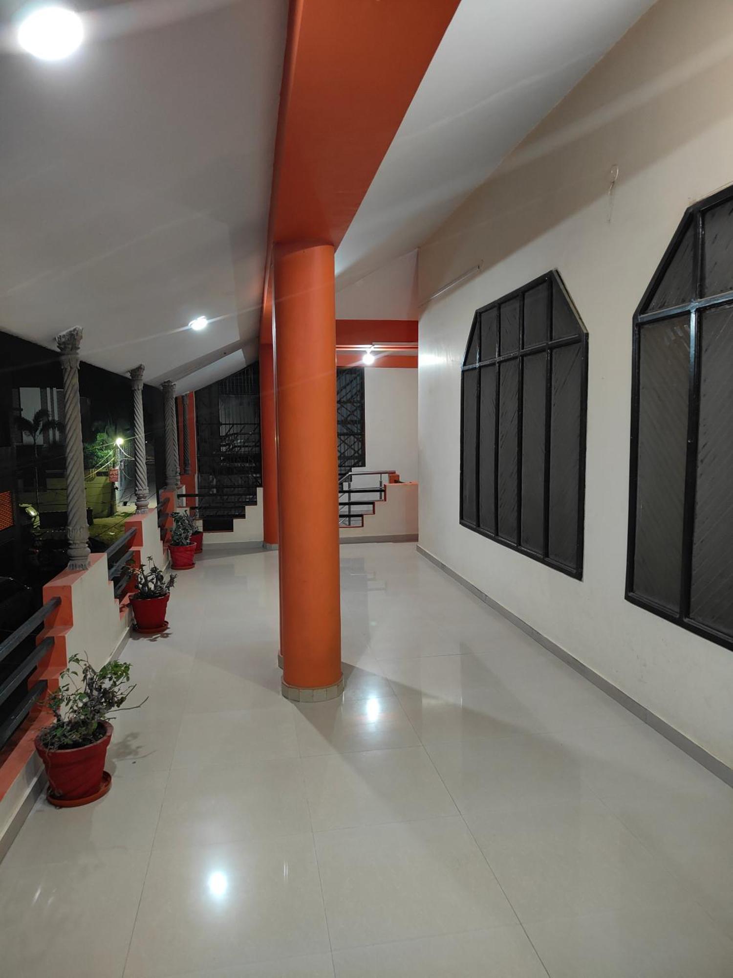 Apartment Shantiniketan 2 Bhk In