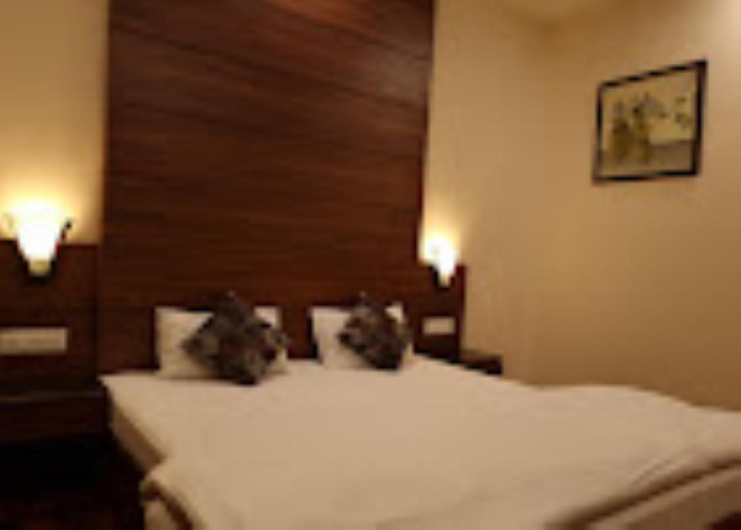 Hotel Rama Residency