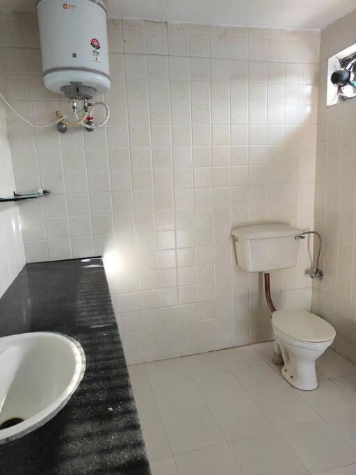 Apartment Shantiniketan - Comfortable In *