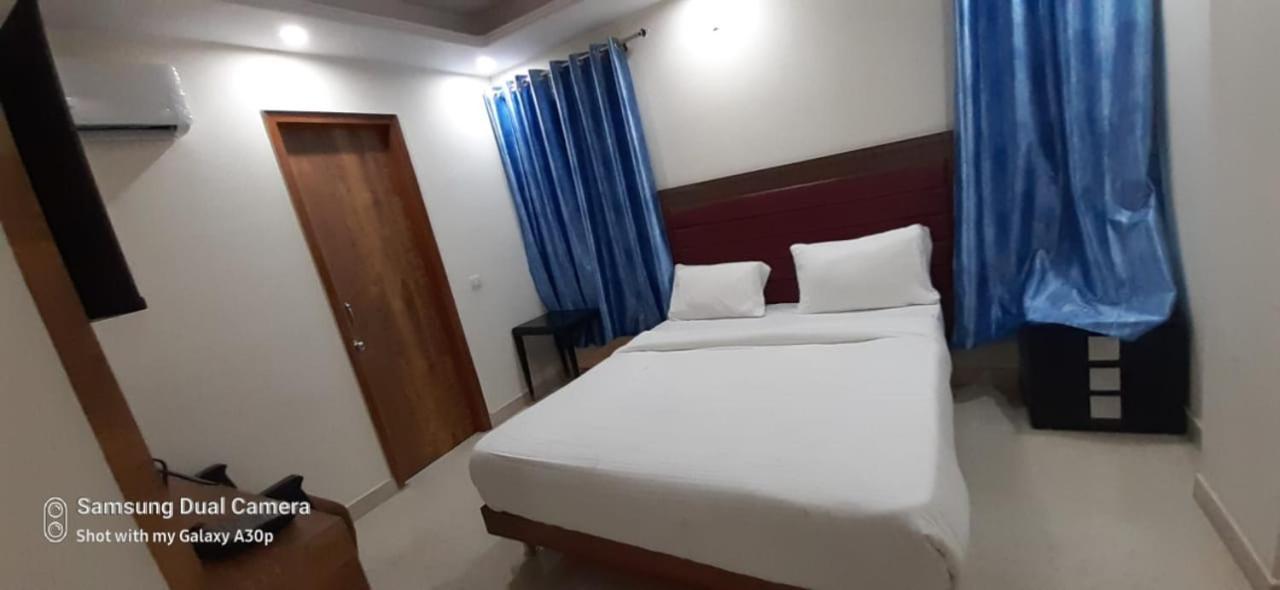 R K Palace And Near 700 Meter From Ram Lala Temple * Ayodhya