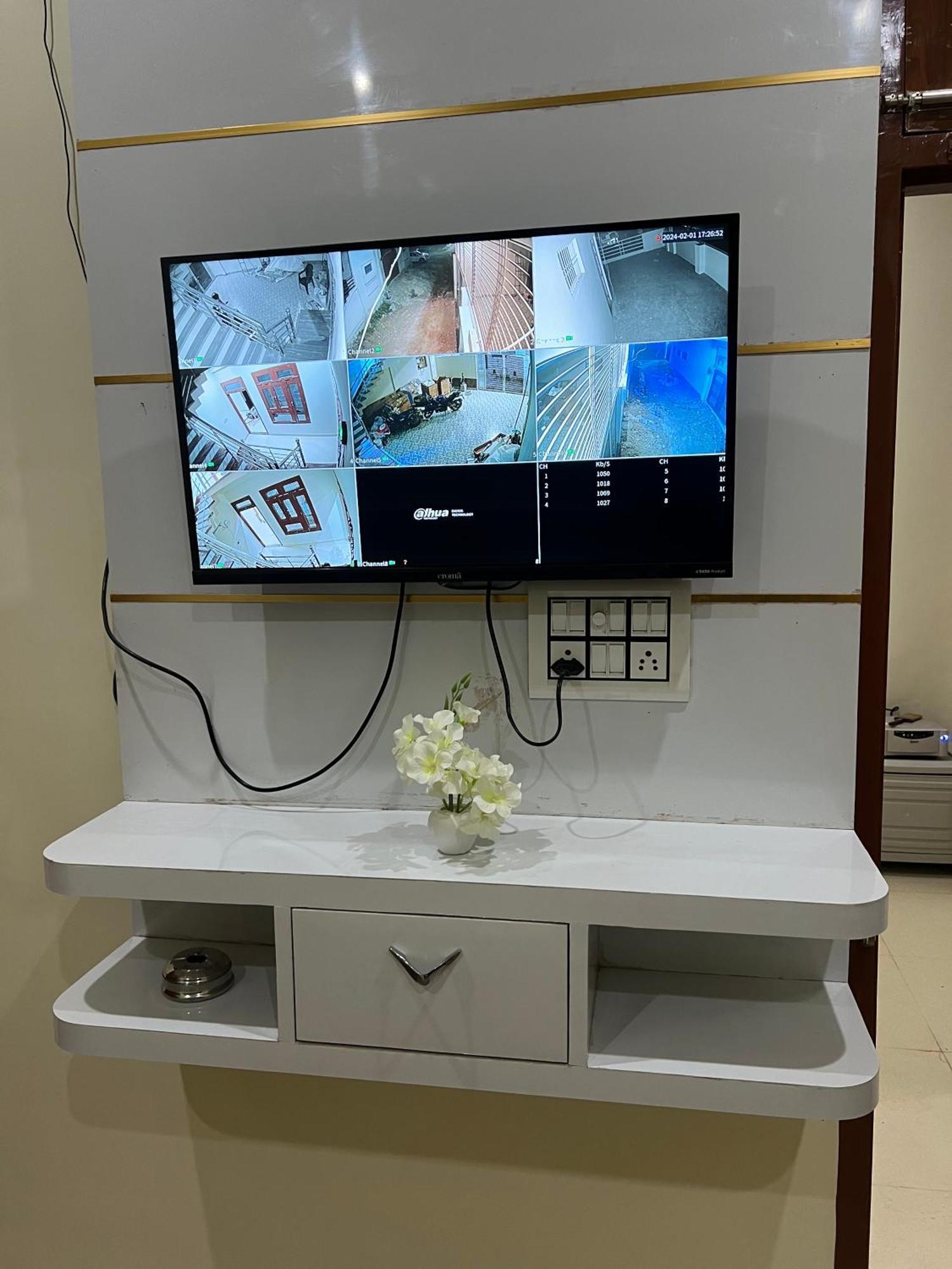 Sg Apartment *