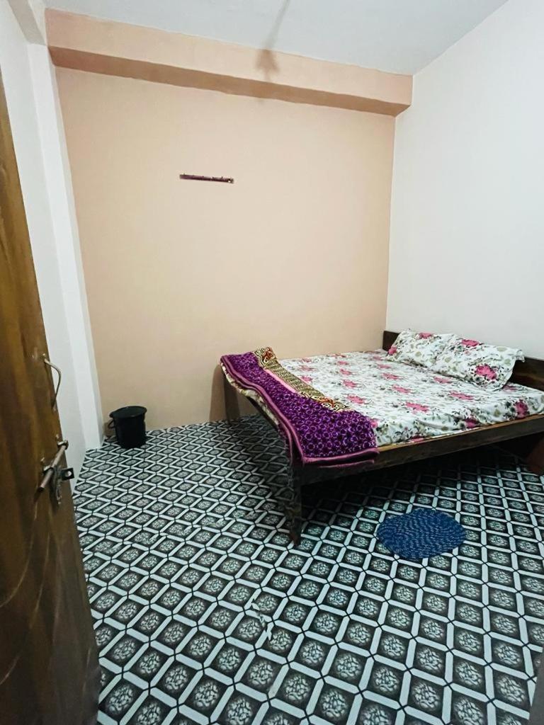 Ashu Homestay Ayodhya