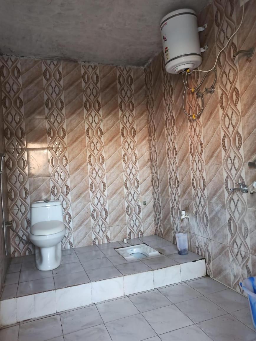 Apartment Ashu Homestay *