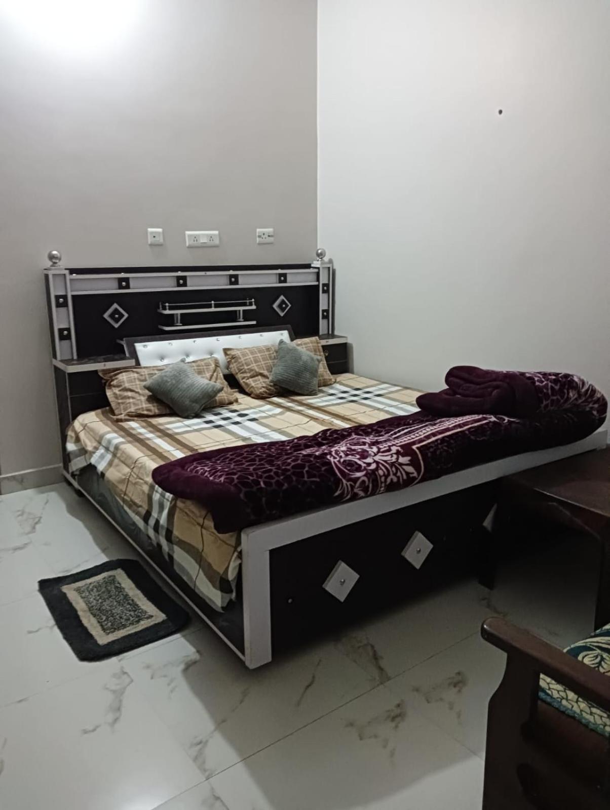 Muskan Homestay Homestay Ayodhya