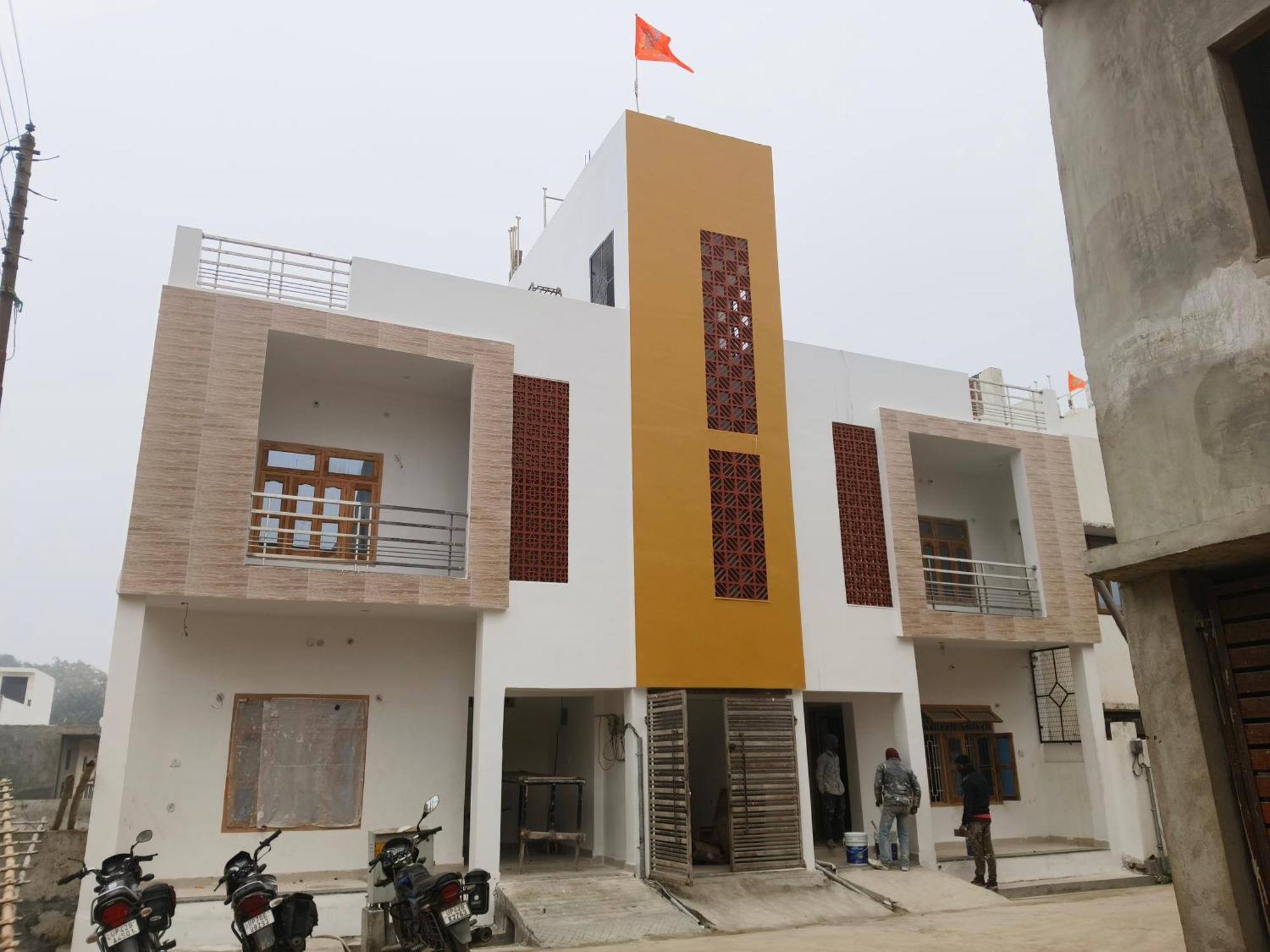 Pran Prasadam Apartment *