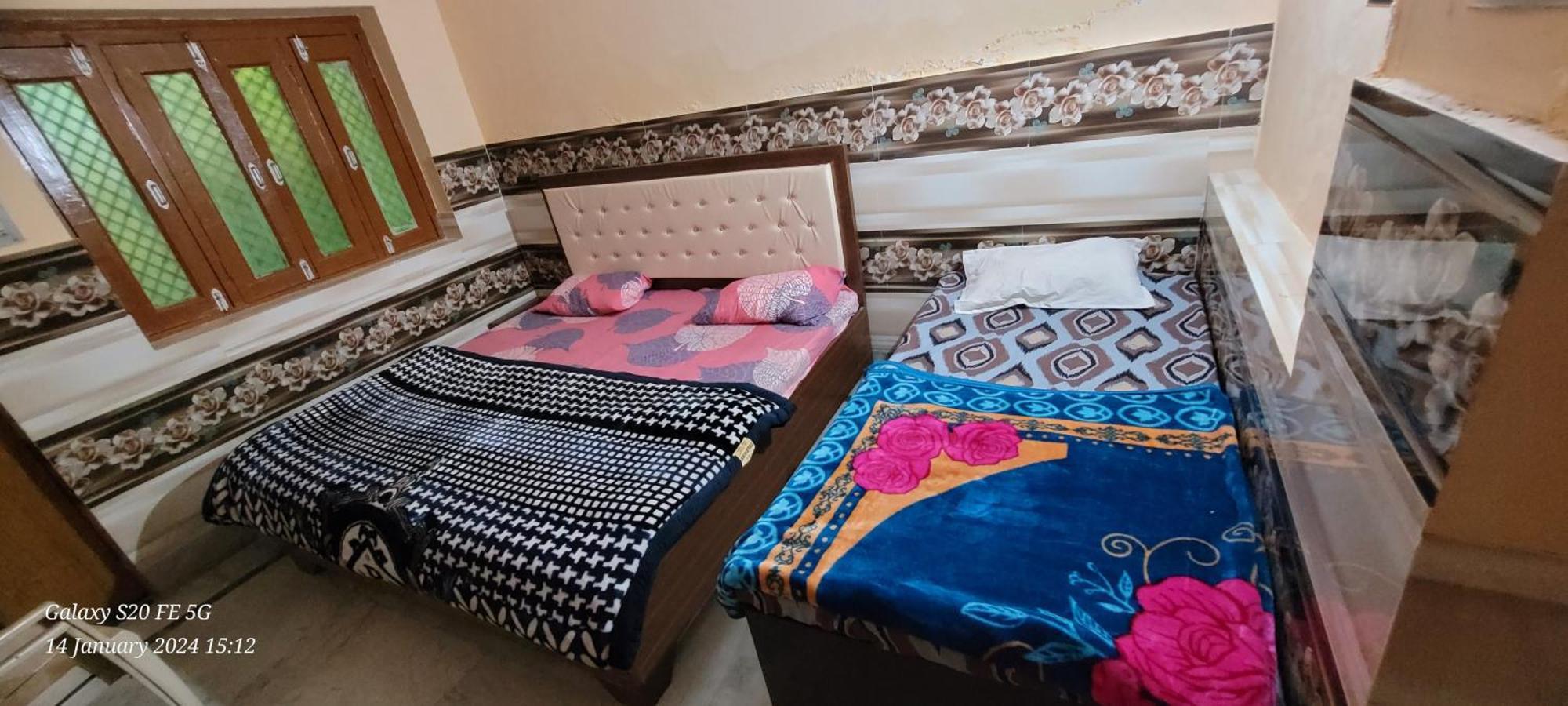 Shree Narayan Guest house *
