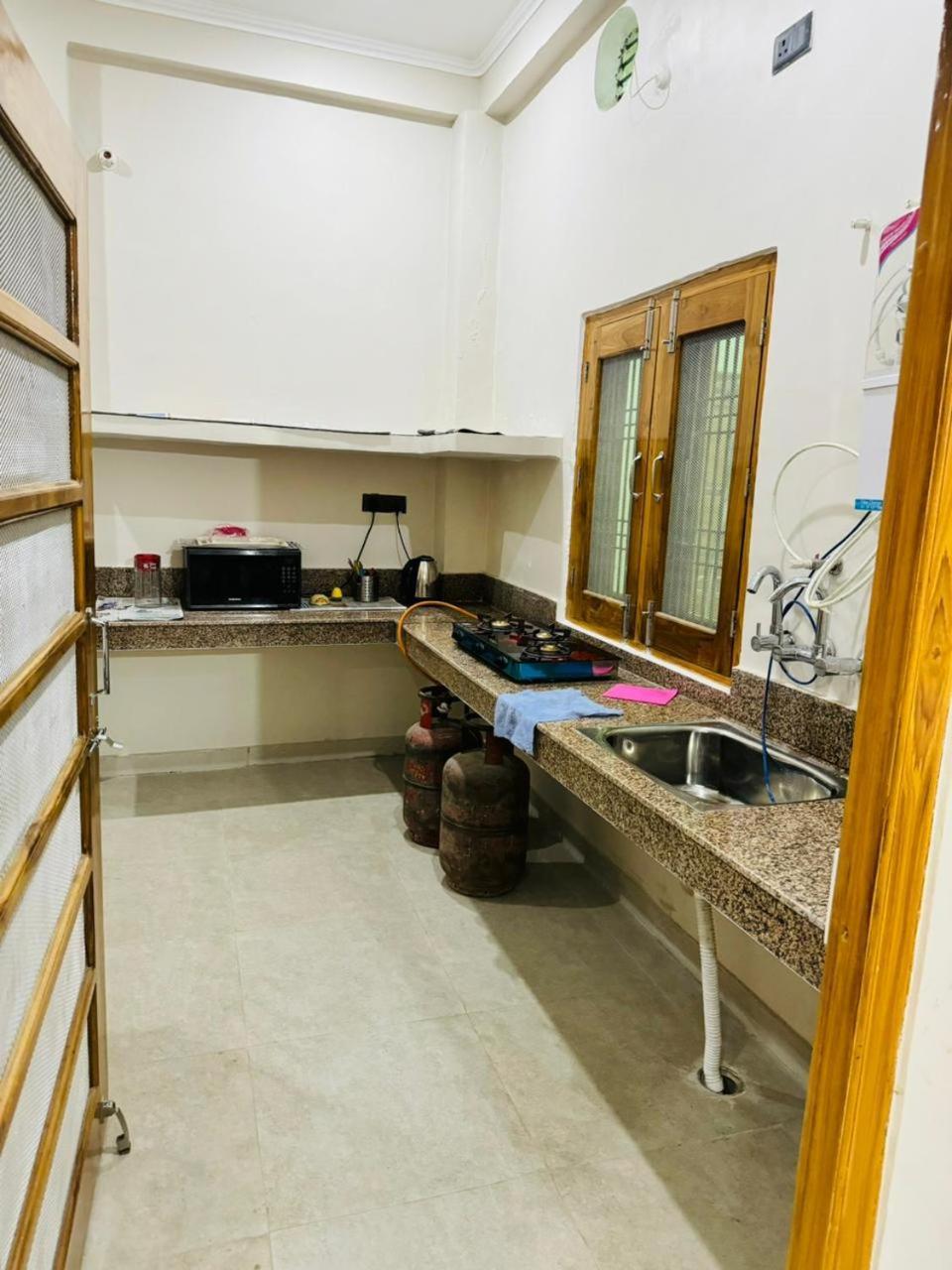 Surendra Ayodhya