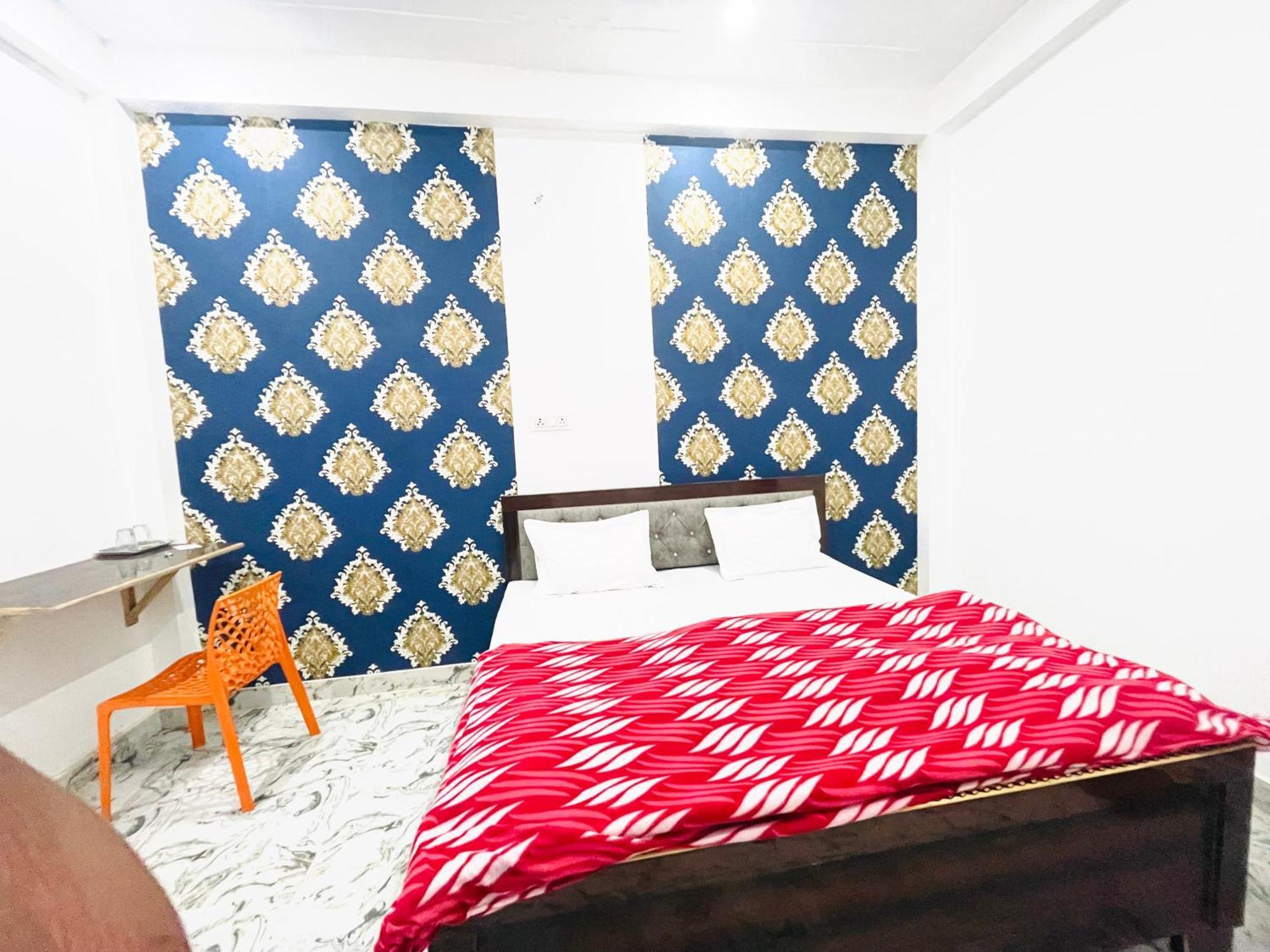 Hotel Dham