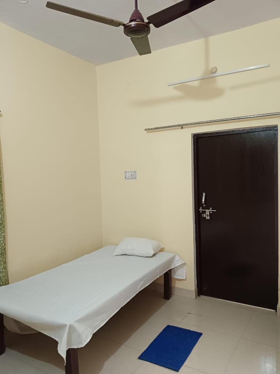 Homestay Shri Gayatri *