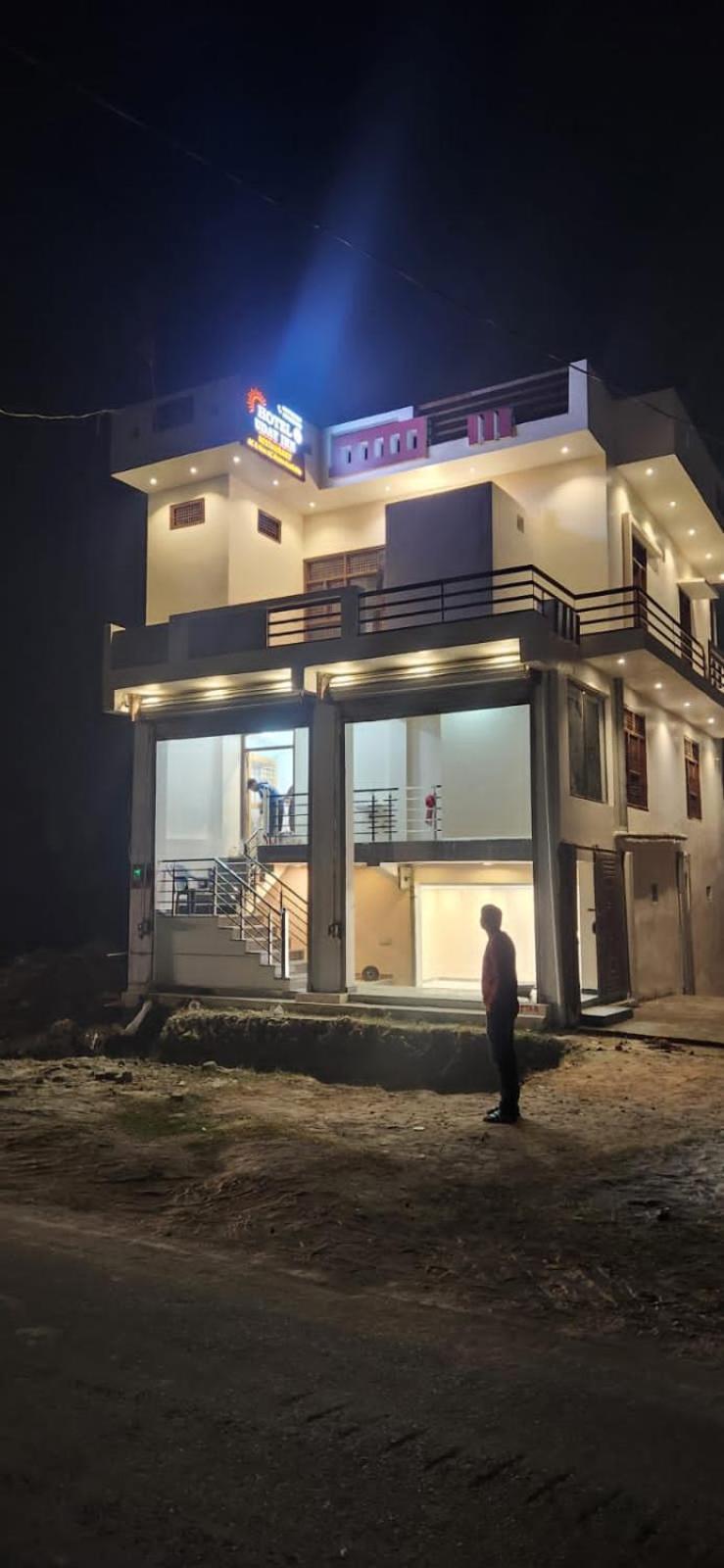 Uday Near Ram Mandir, Hotel 3*