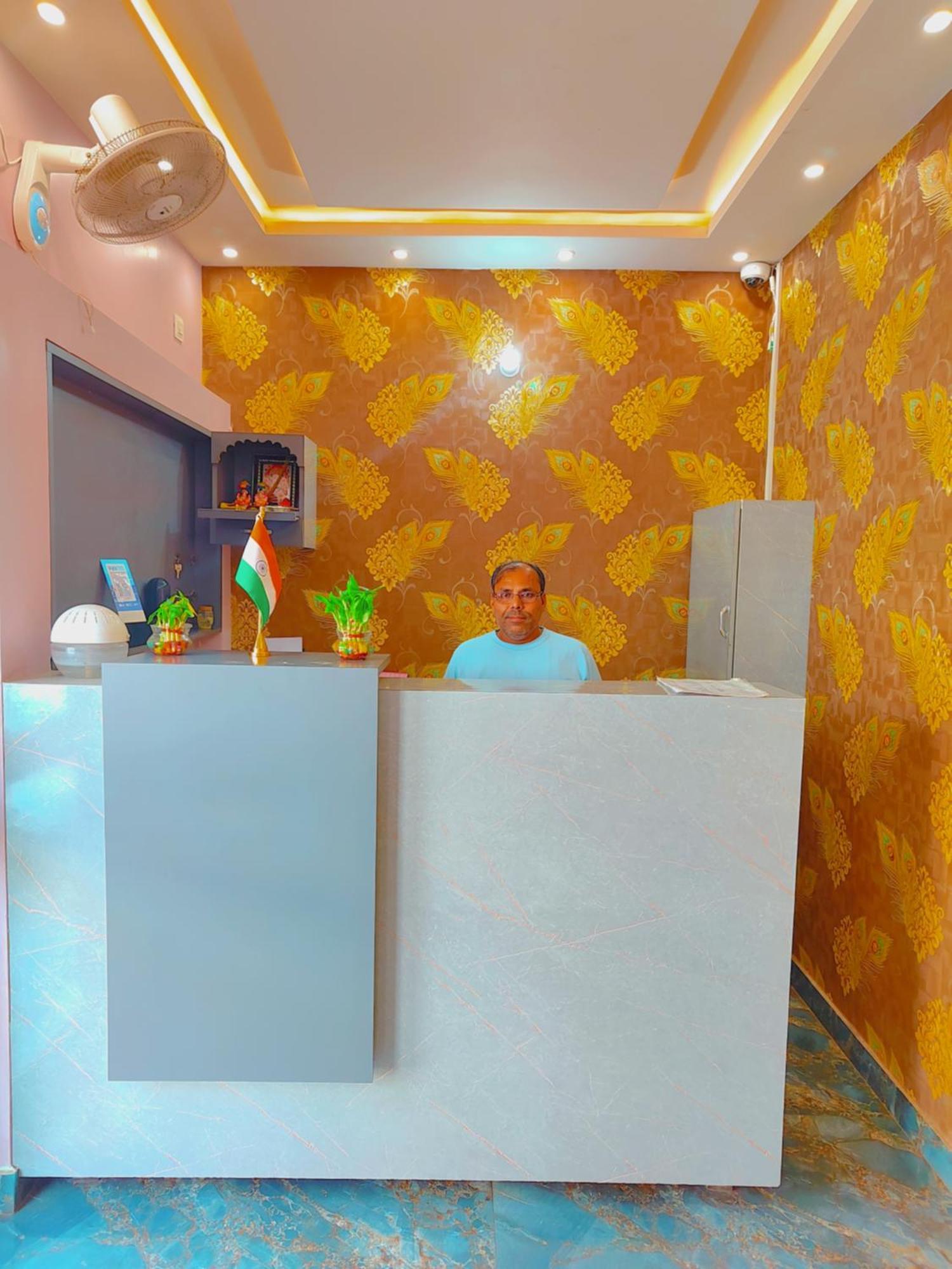 Hotel Palace Ayodhya