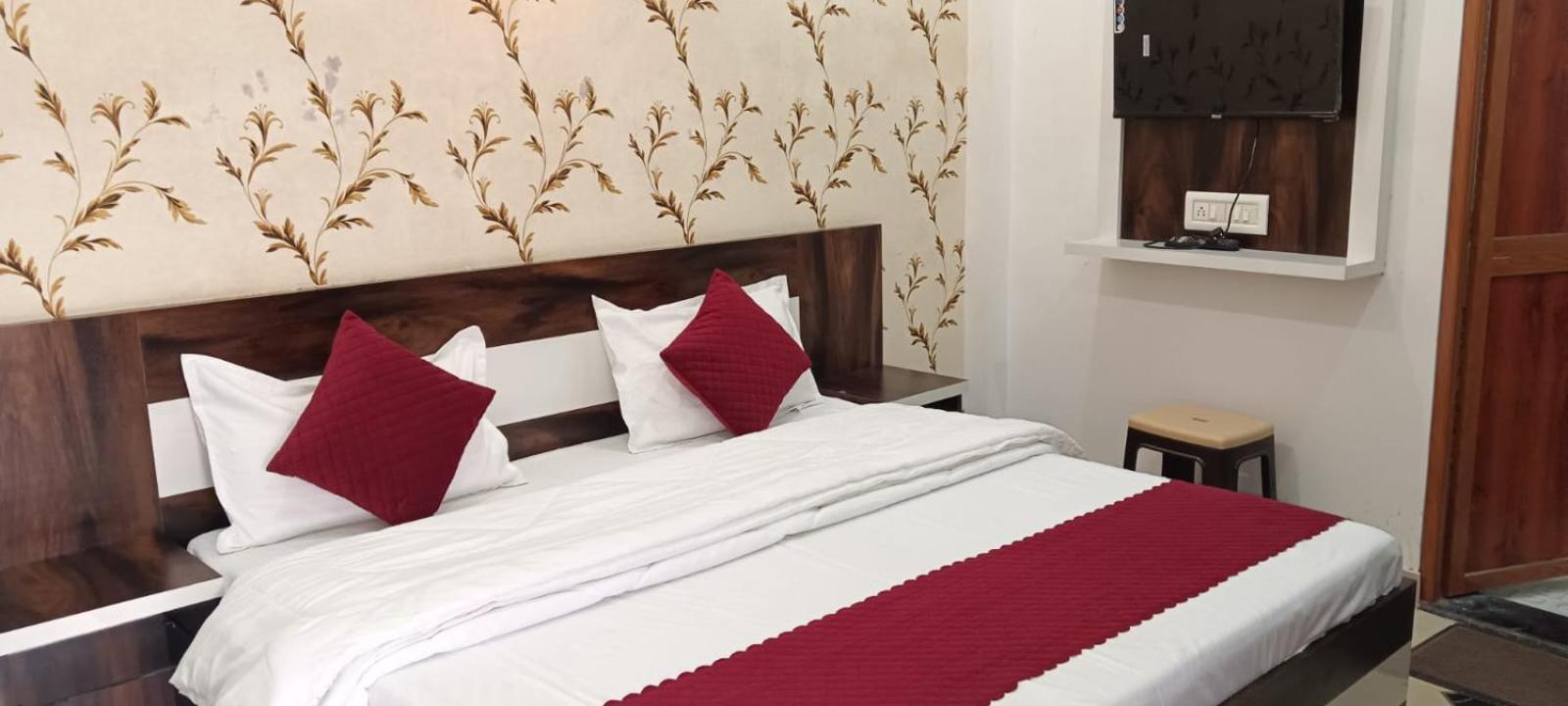 Hotel Shree Gorakhnath *