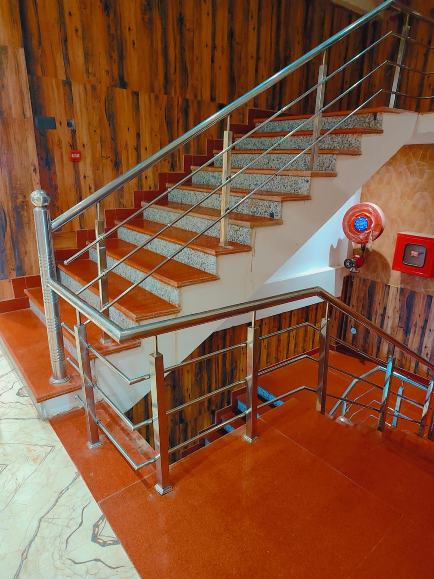 Avadh Sunshine Palace And Ayodhya