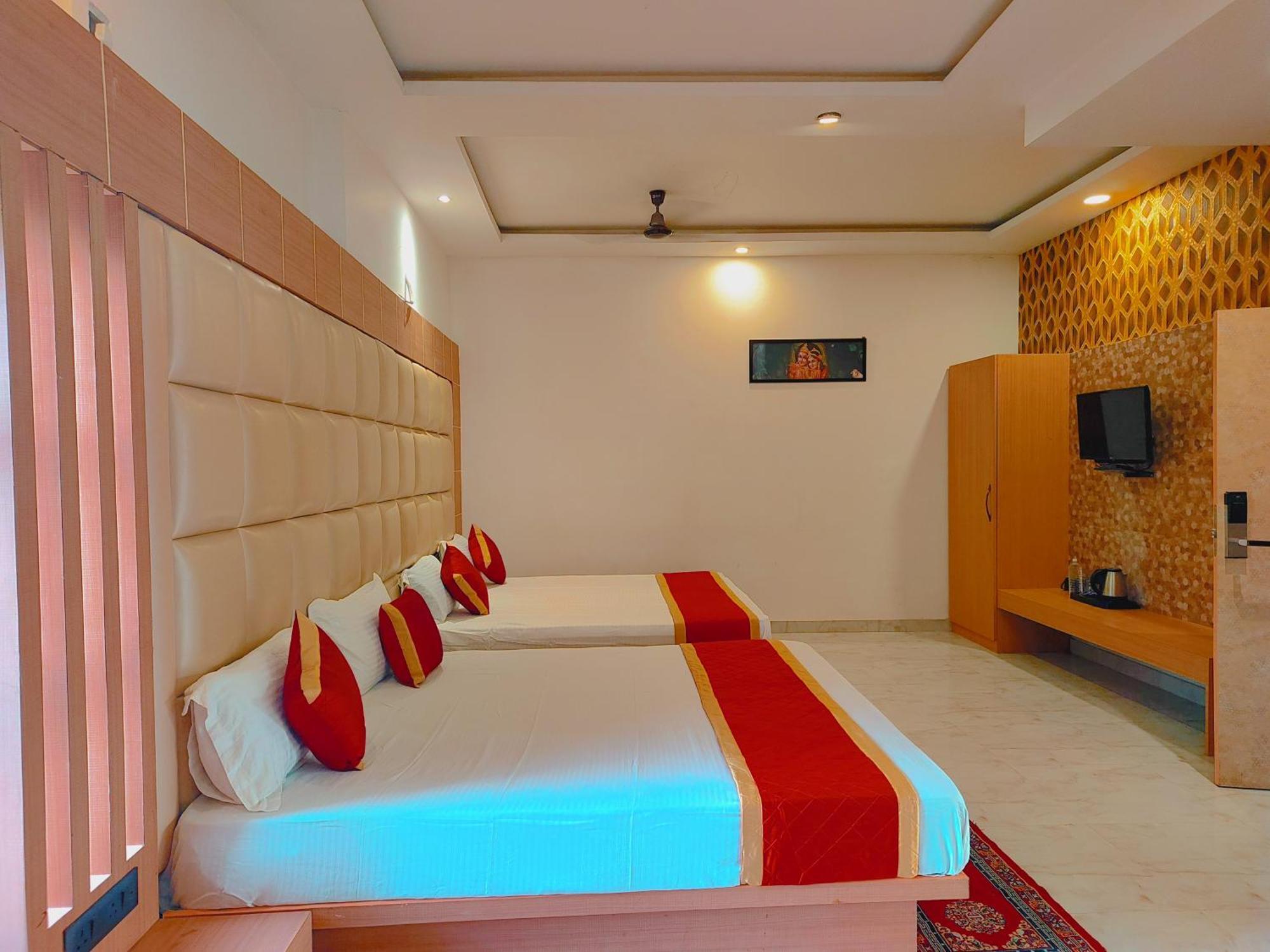Avadh Sunshine Palace And Hotel Ayodhya