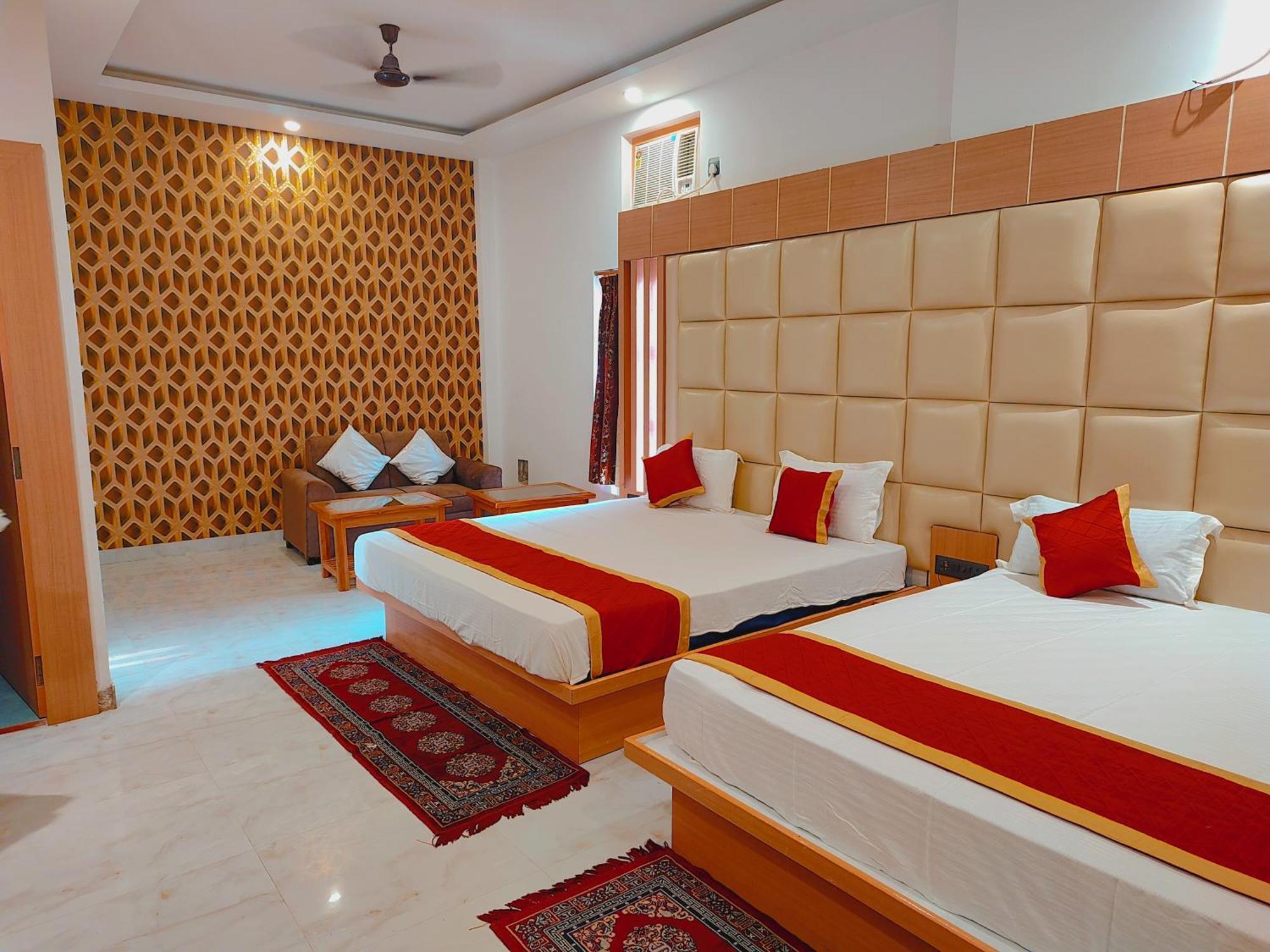 Avadh Sunshine Palace And Hotel
