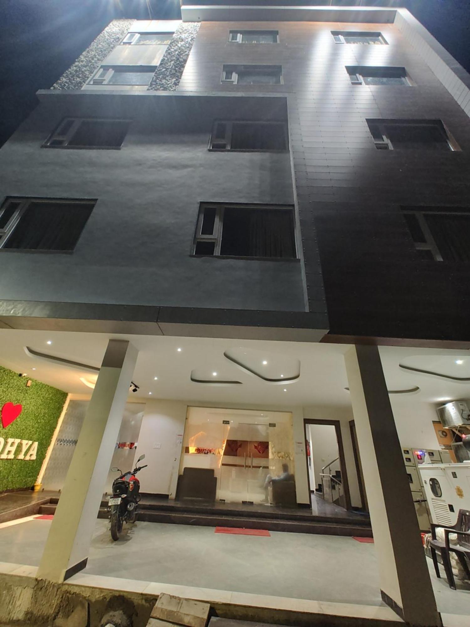 Rbs & Restaurant 5 Mint Walking Distance From Ram Janam Bhumi Hotel