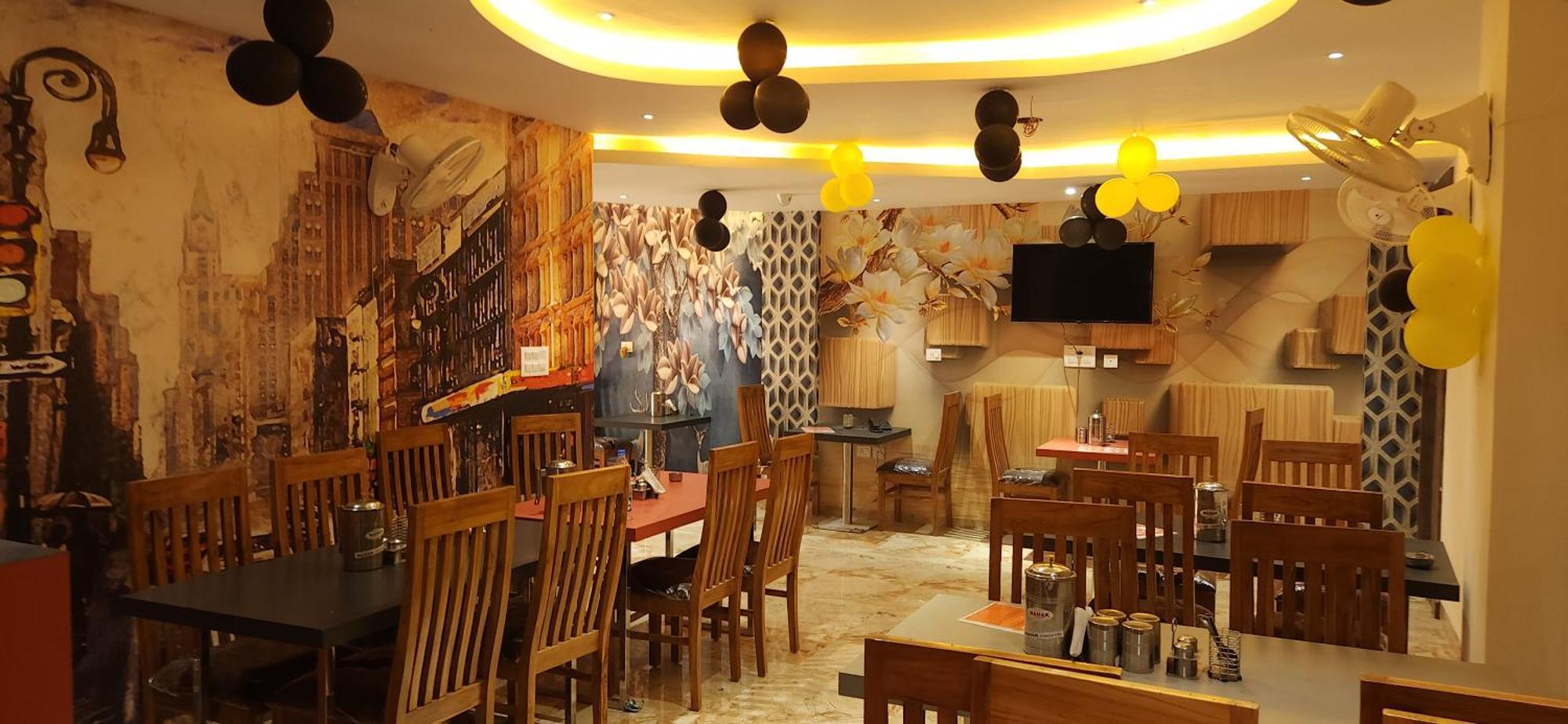 Hotel Rbs & Restaurant 5 Mint Walking Distance From Ram Janam Bhumi 4*