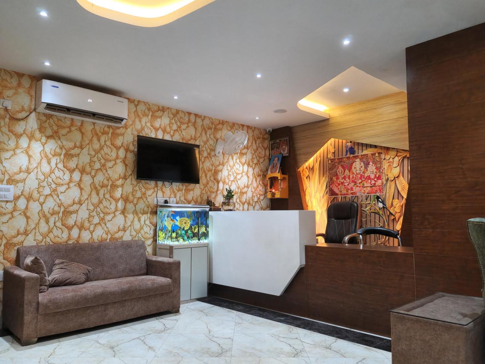 Hotel Rbs & Restaurant 5 Mint Walking Distance From Ram Janam Bhumi