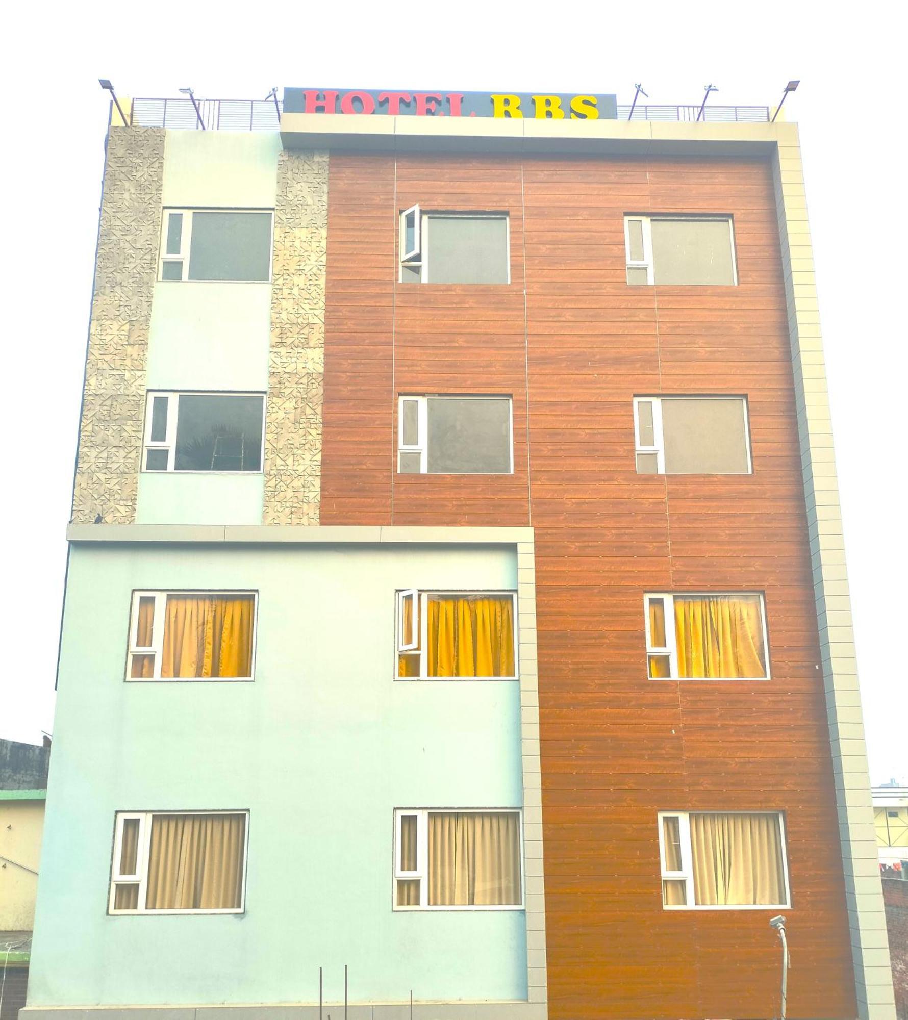 Hotel Rbs & Restaurant 5 Mint Walking Distance From Ram Janam Bhumi Ayodhya