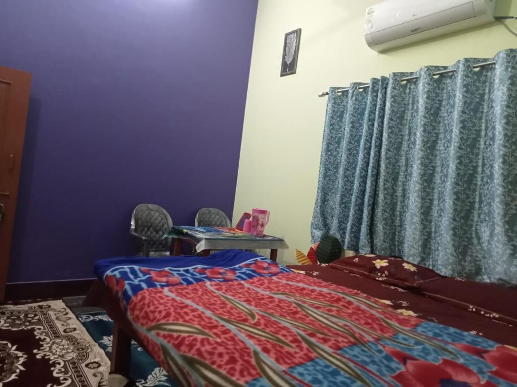 Hari Suman Paying Bed & Breakfast Ayodhya