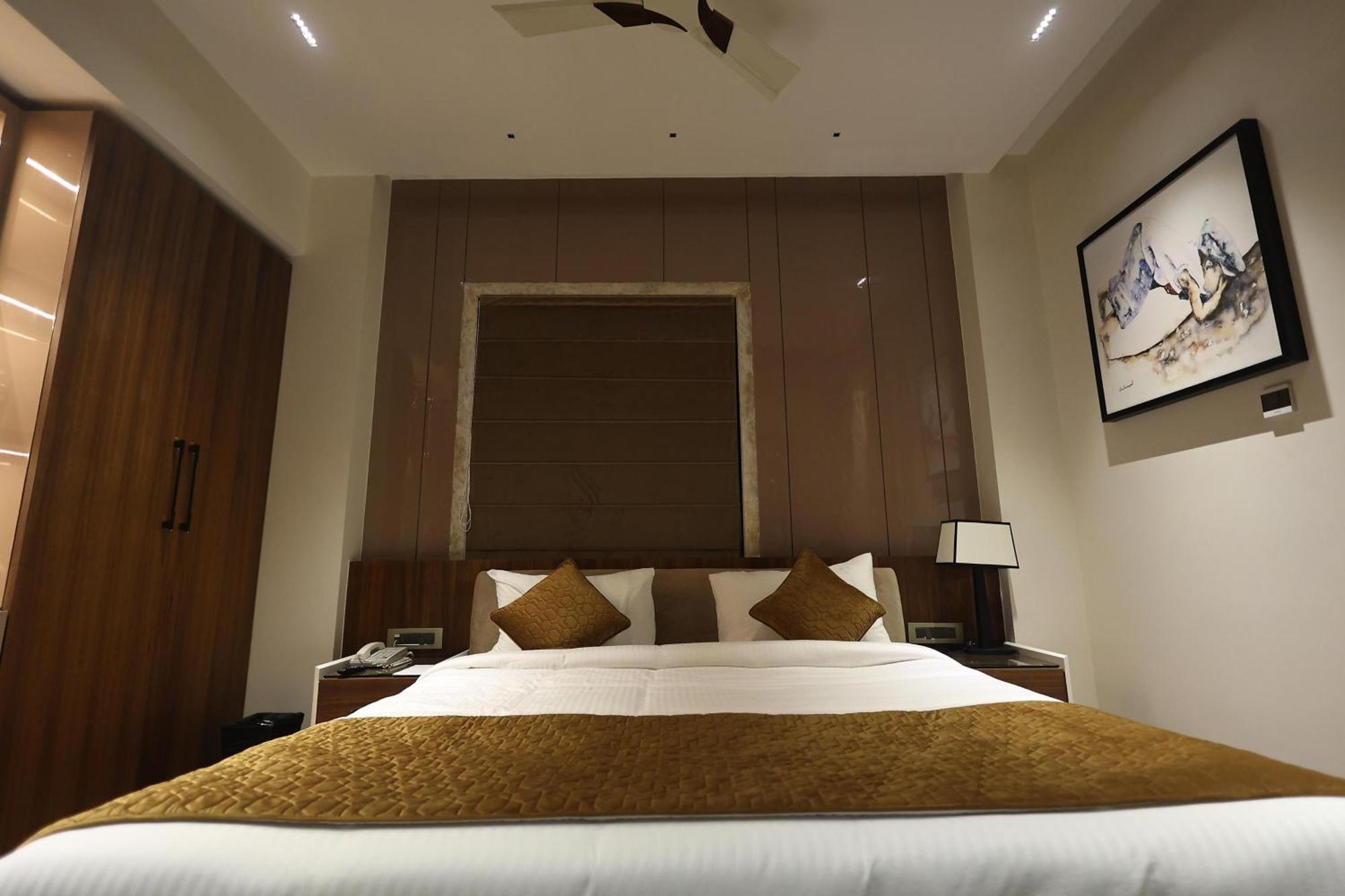 Hotel The Ramayana Hotel, Ayodhya