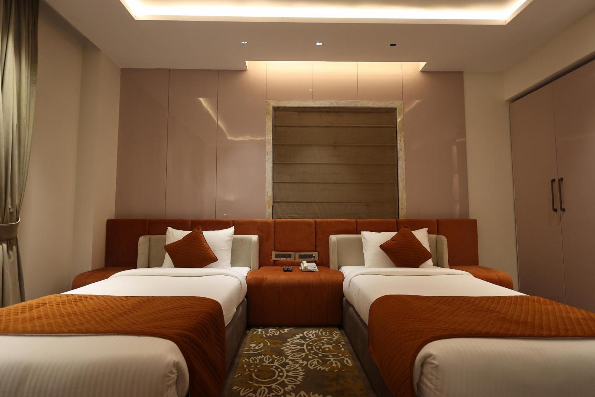Hotel The Ramayana Hotel, 4*
