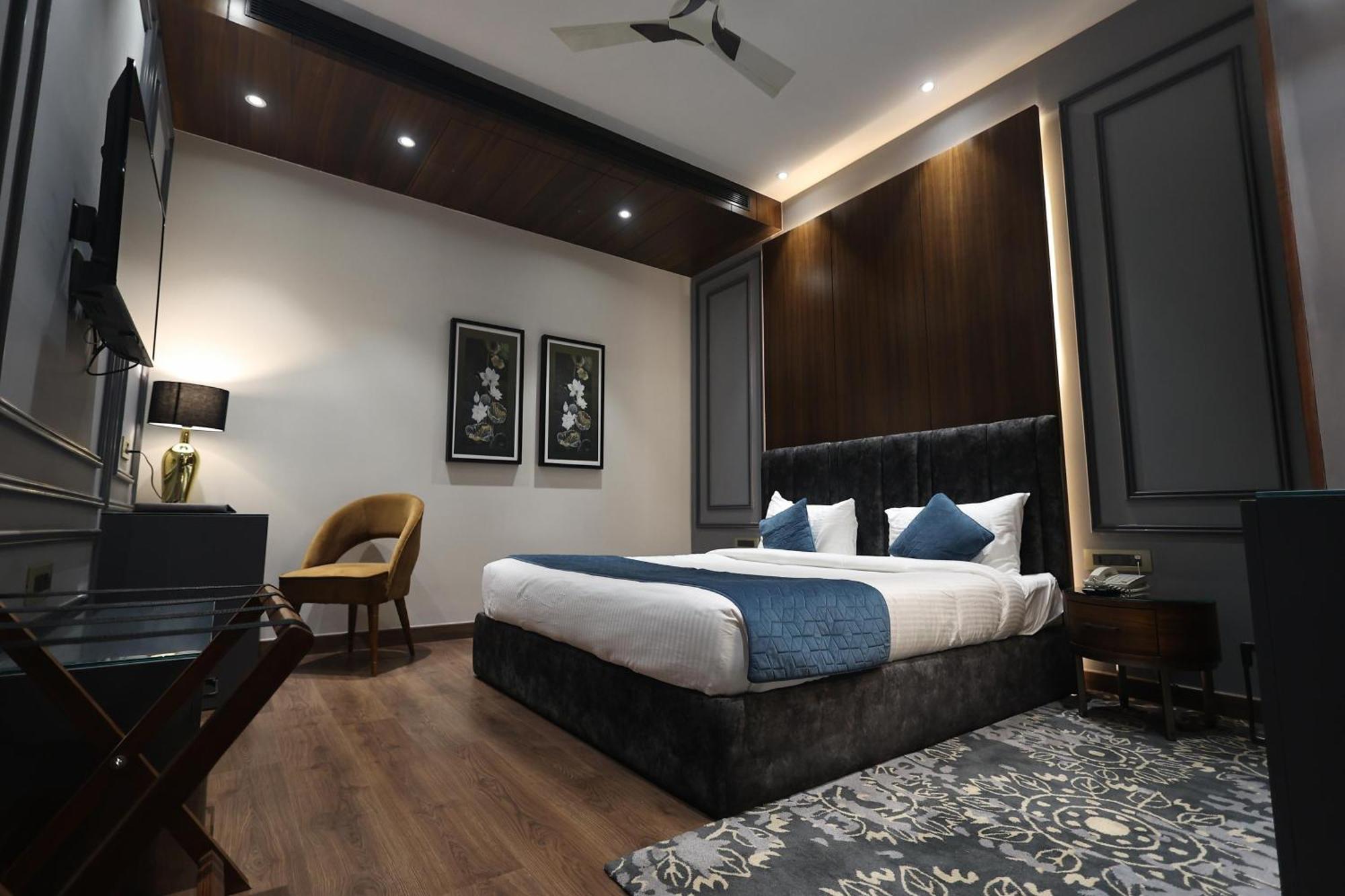 The Ramayana Hotel, 4* Ayodhya