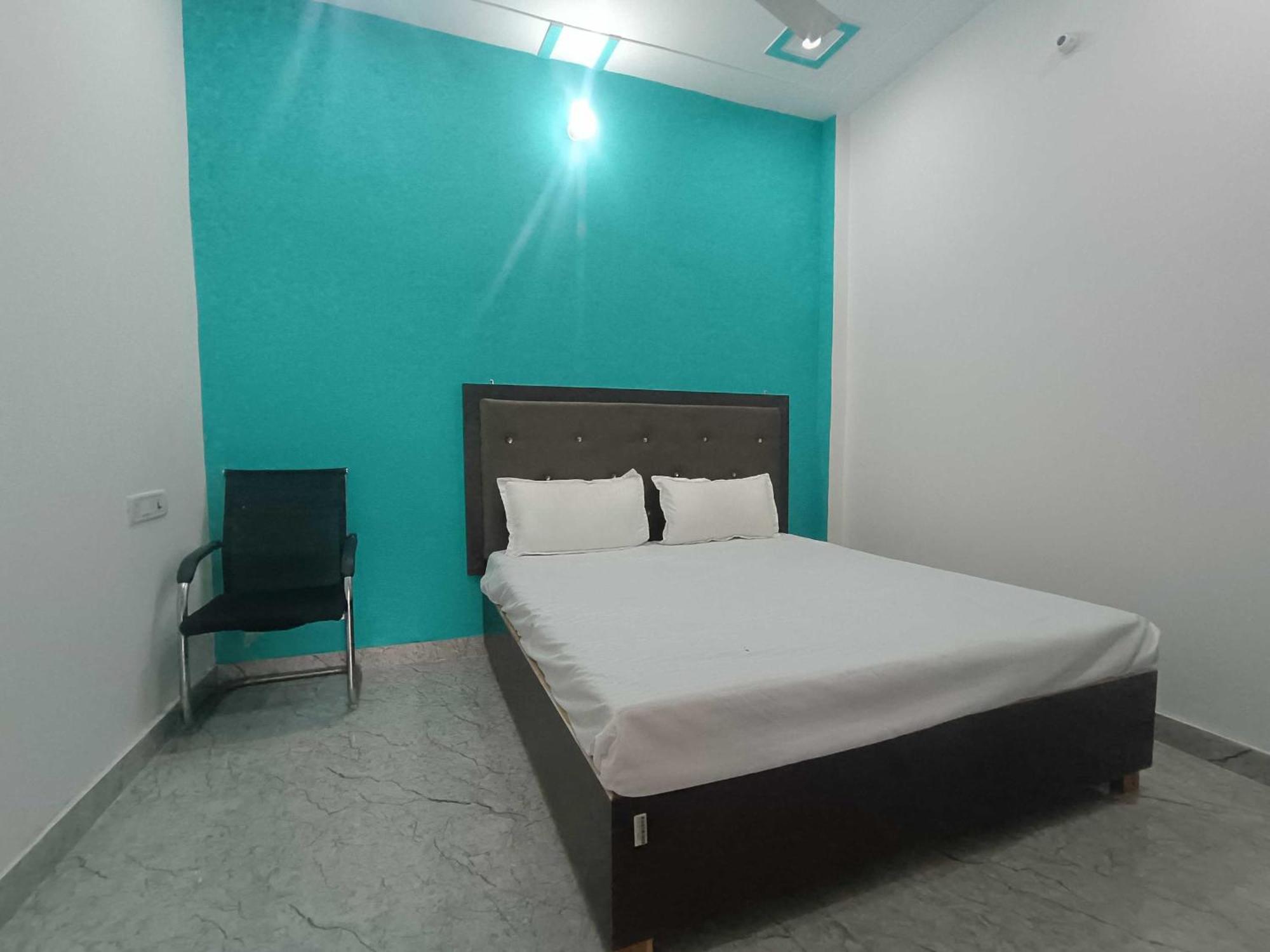 O Shri Laxmi Apartment
