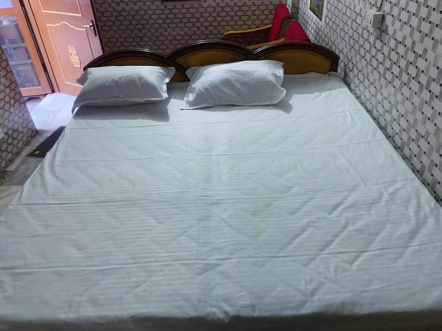 Sri Niwas Kot Guest house