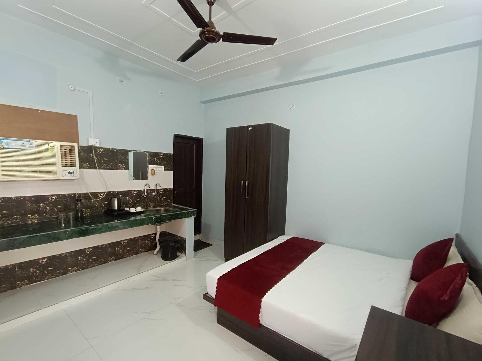 Apartment O Aditya Suits *