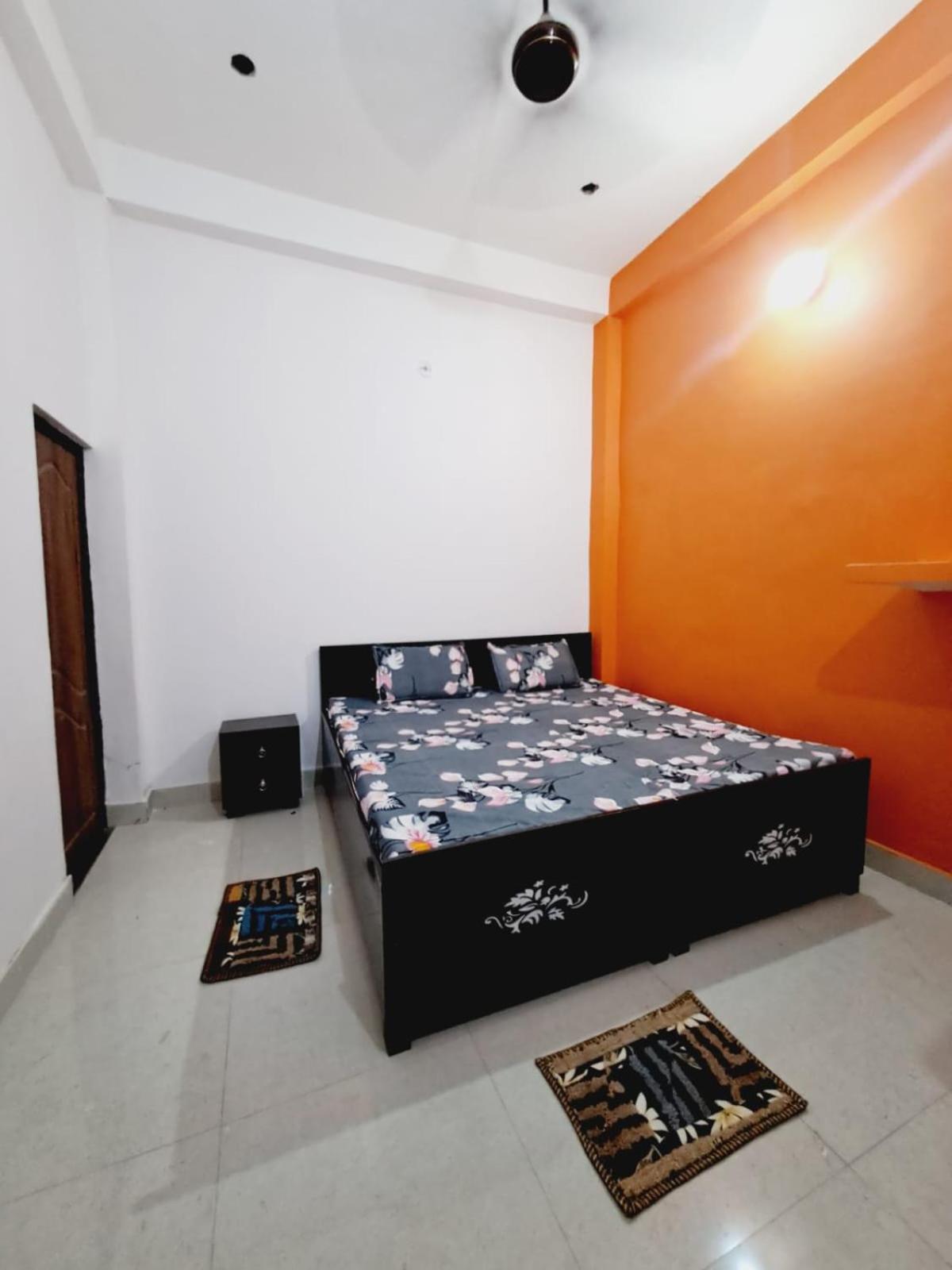 Vijay Homestay Ayodhya