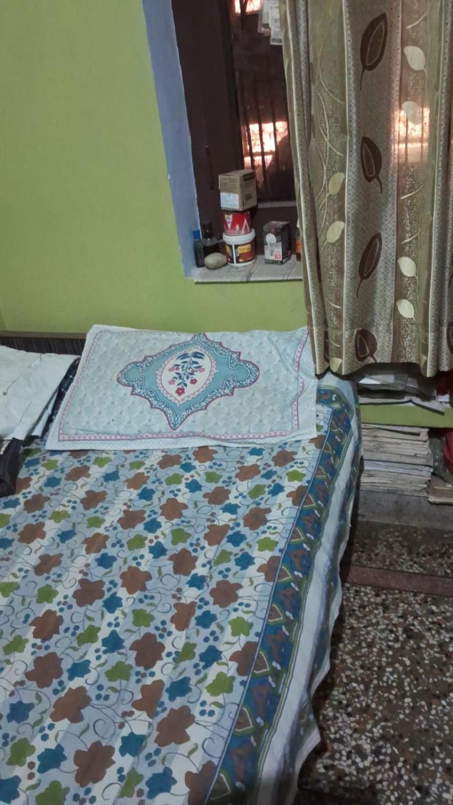 Happy House *
